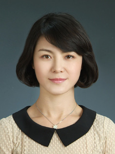 서명명교수님 사진입니다