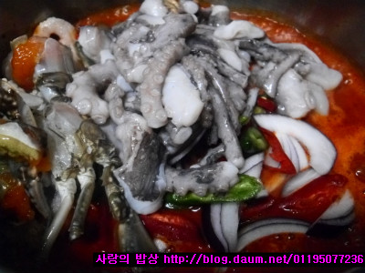 주말별미! 낙지볶음 만들려다 해물찜이 완성!>_