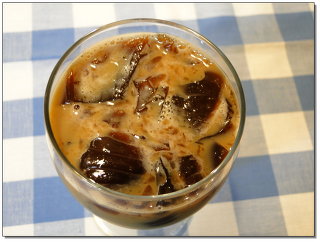 무더위도 잊게 하는 커피젤리로 만든 4가지 맛의 여름디저트