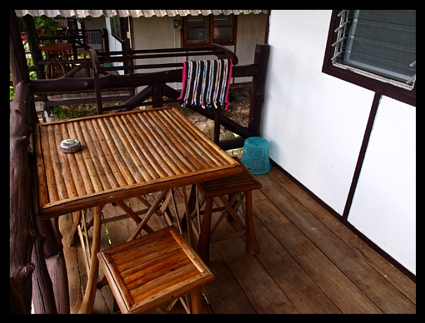 185E804E4E0ECD81158C3E