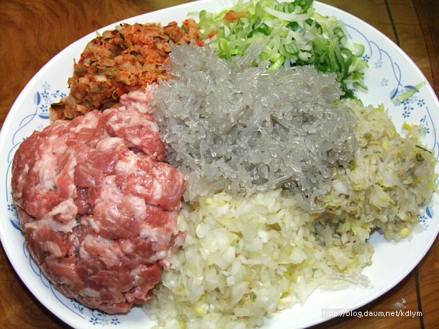 김치만두