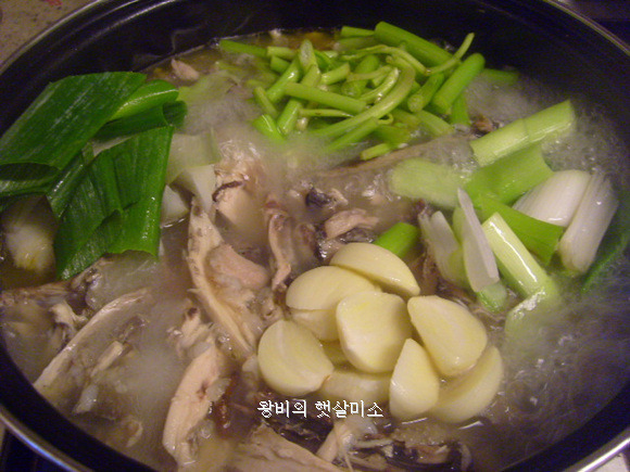 용봉백숙 이미지