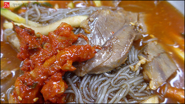 함흥냉면 이미지