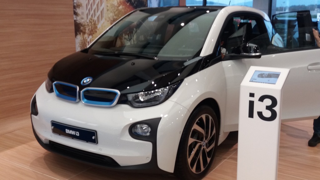 Bmw 드라이빙 센터, 조이페스티벌 bmw100주년 행사 다녀왔습니다김범수,타이거jk,윤미래,bmk가수 공연,