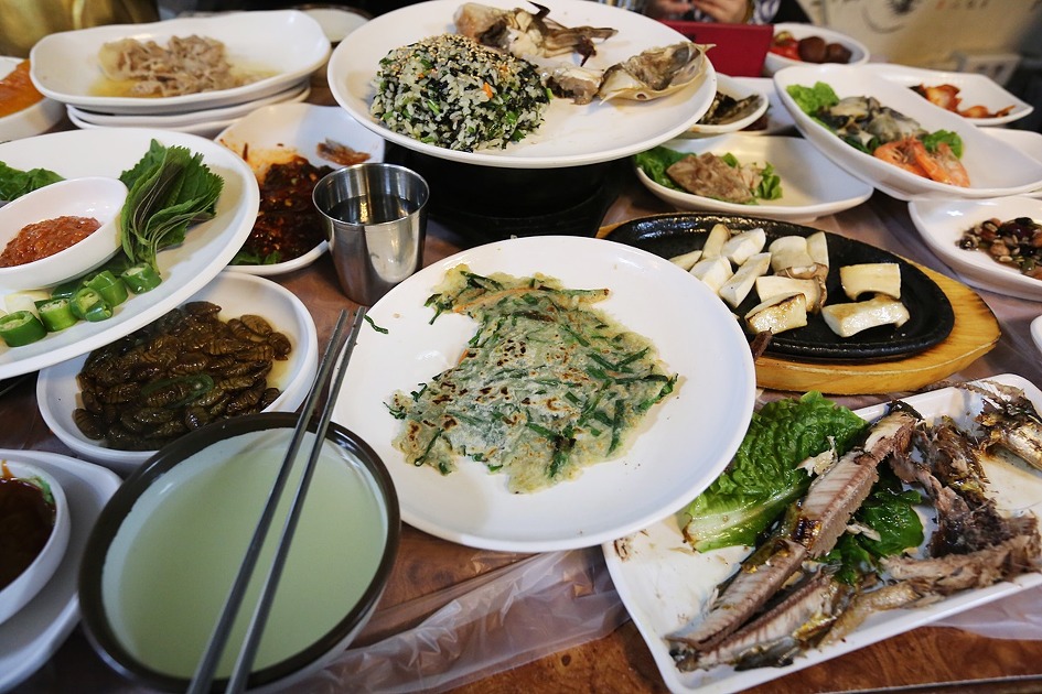 [전주 막걸리 맛집] 잔잔한 술내음이 유혹하는 전주막걸리 골목