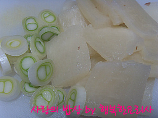 엄마곰탕 이미지