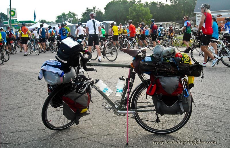 Extreme cycling in Indonesia.(Part I)