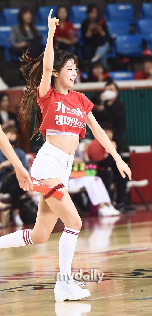  SK 치어리더 최하윤