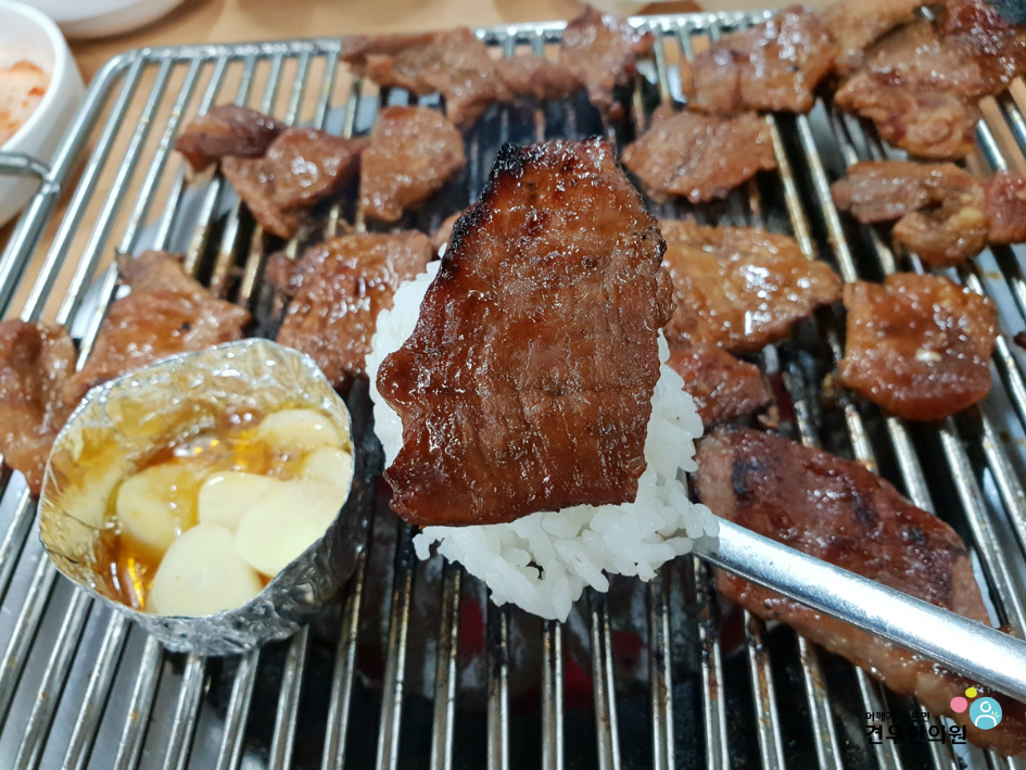 동글갈비 이미지