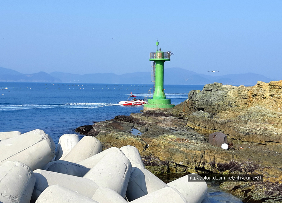 고딩 친구들과 경상남도 거제시 명소(매미의 성, 공곶이 등) 봄 나들이...